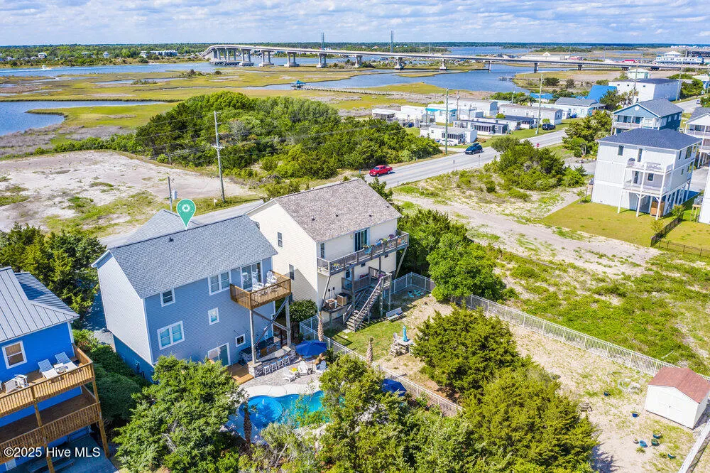 Surf City, North Carolina 28445, United States, 4 Bedrooms Bedrooms, ,2 BathroomsBathrooms,Residential,Active,162054