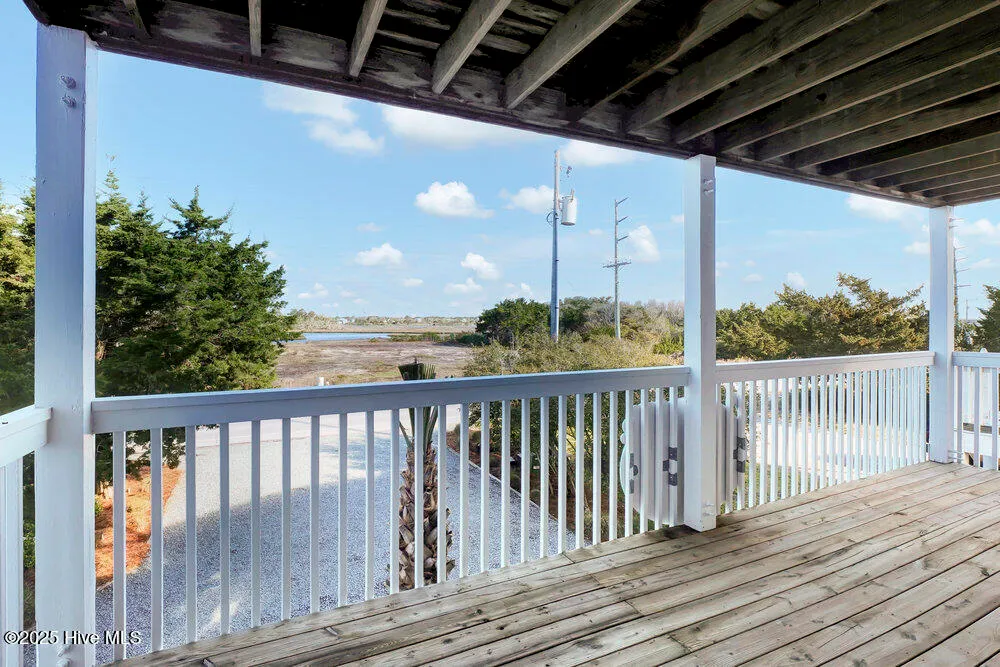 Surf City, North Carolina 28445, United States, 4 Bedrooms Bedrooms, ,2 BathroomsBathrooms,Residential,Active,162054