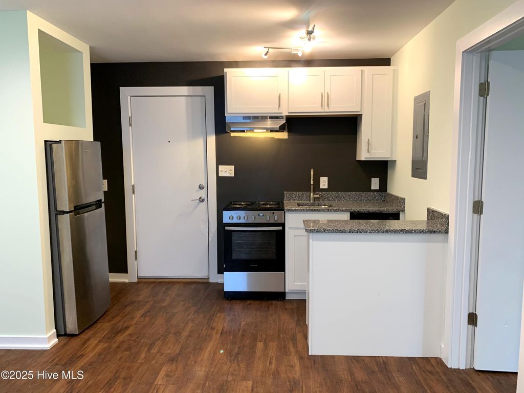 Photo of 718 S 5th Avenue #8, Wilmington, NC 28401 (MLS # 100535020)