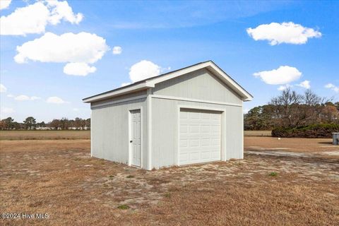 A home in La Grange