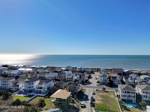 A home in Ocean Isle Beach