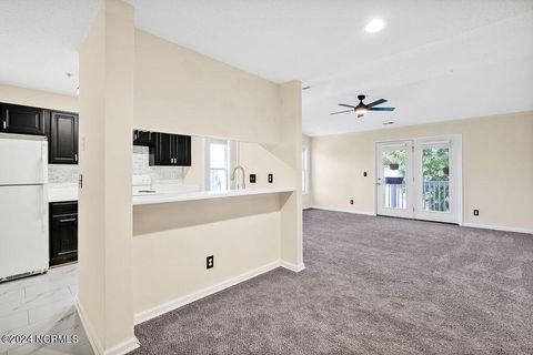 Condominium in Wilmington NC 804 Bryce Court 7.jpg