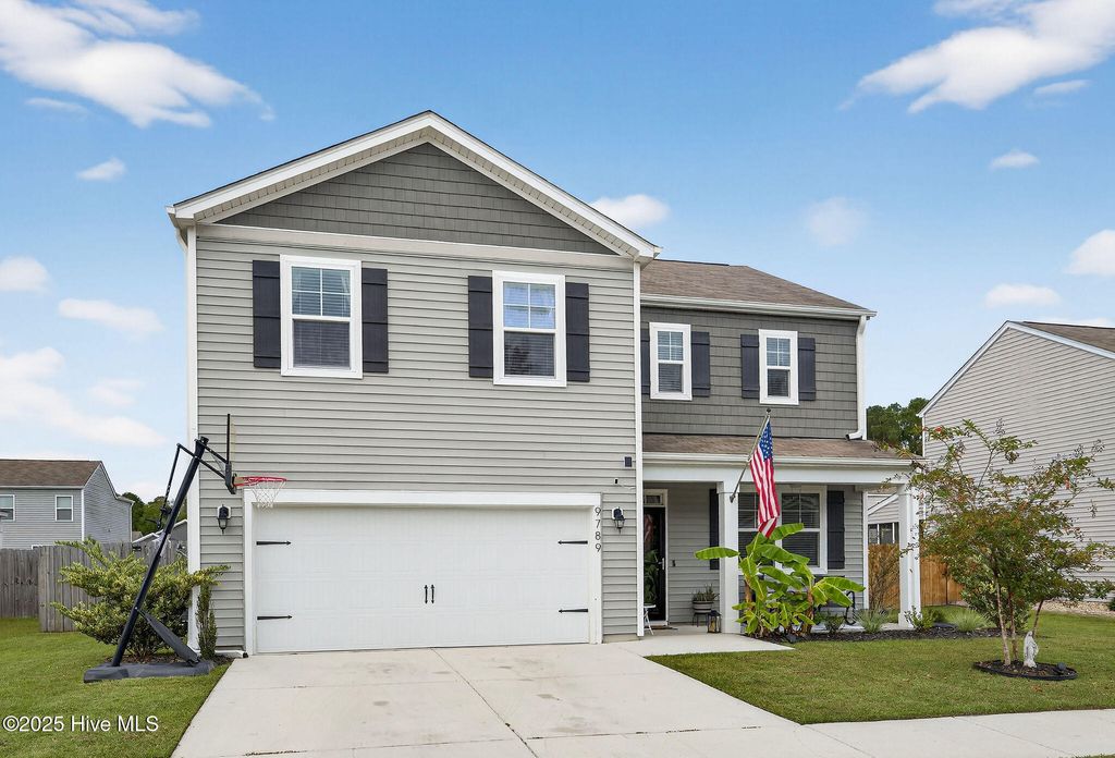 Photo of 9789 Woodriff Circle NE, Leland, NC 28451 (MLS # 100535181)