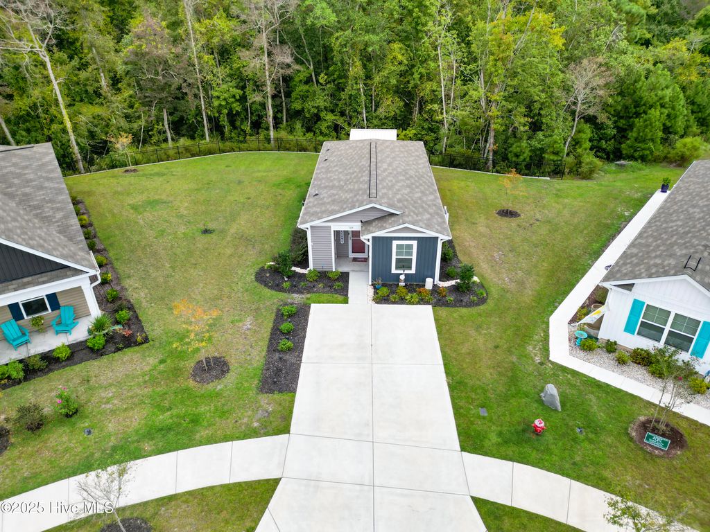 Photo of 309 Azimuth Drive, Surf City, NC 28445 (MLS # 100532397)