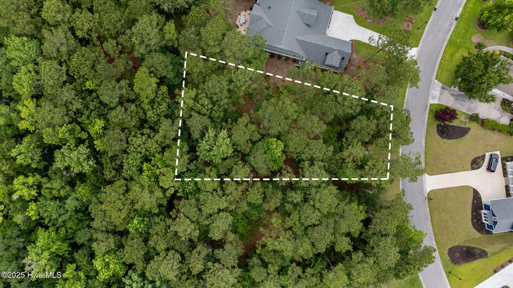 Photo of 605 Ashbury Drive SE, Bolivia, NC 28422 (MLS # 100515127)