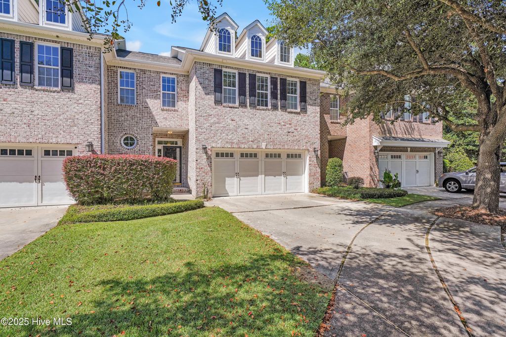 Photo of 4812 Whitner Drive, Wilmington, NC 28409 (MLS # 100531017)