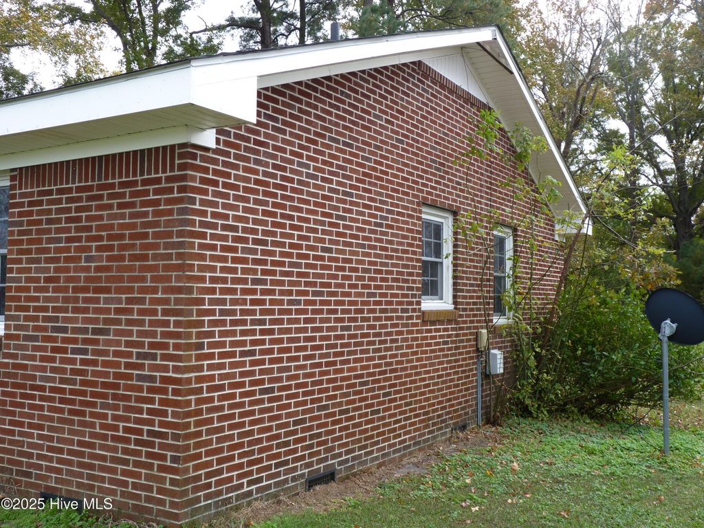 Photo of 213 Country Club Road, Camden, NC 27921 (MLS # 100539726)