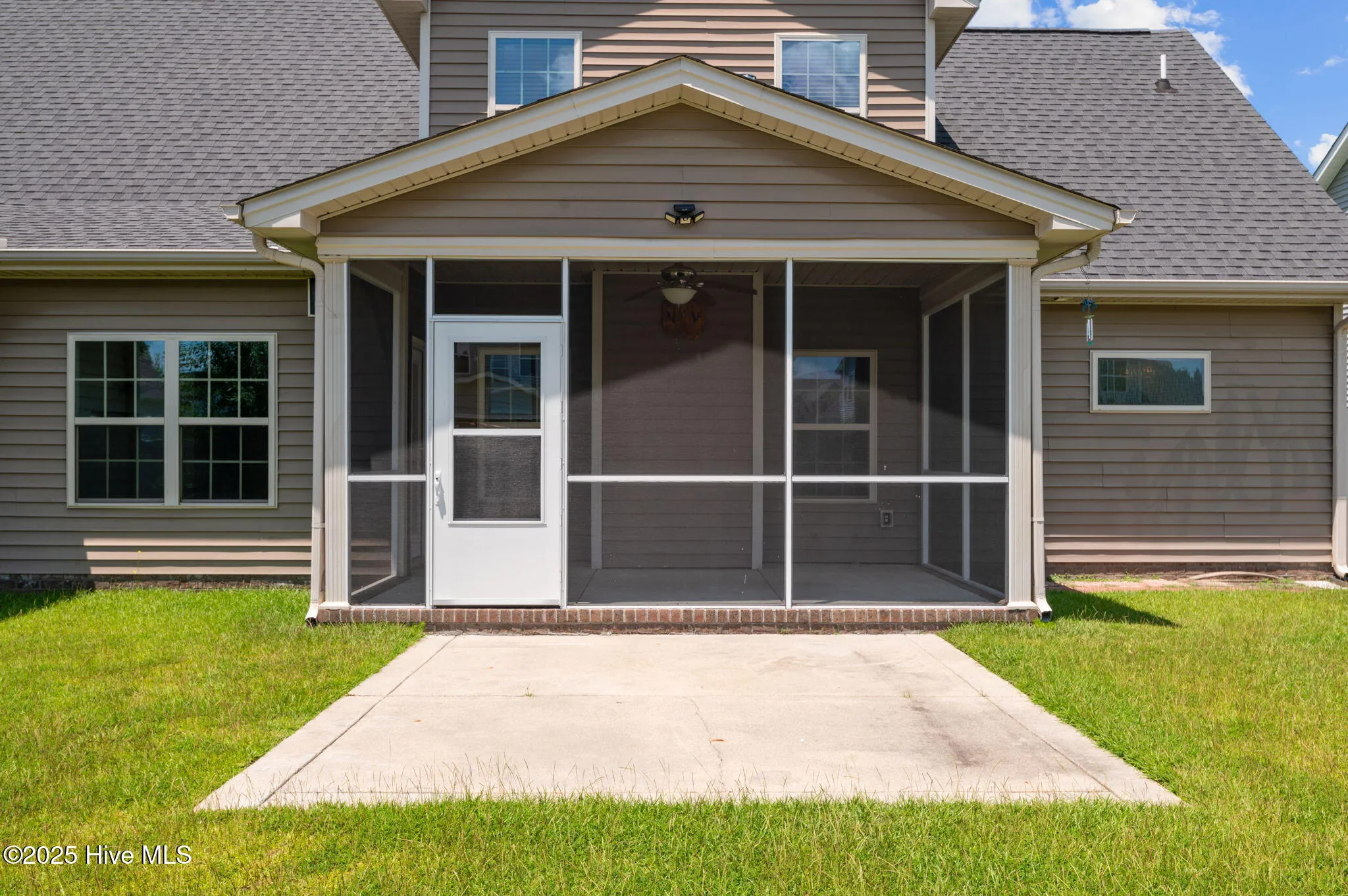 Greenville, North Carolina 27834, United States, 5 Bedrooms Bedrooms, ,5 BathroomsBathrooms,Residential,Active,178343