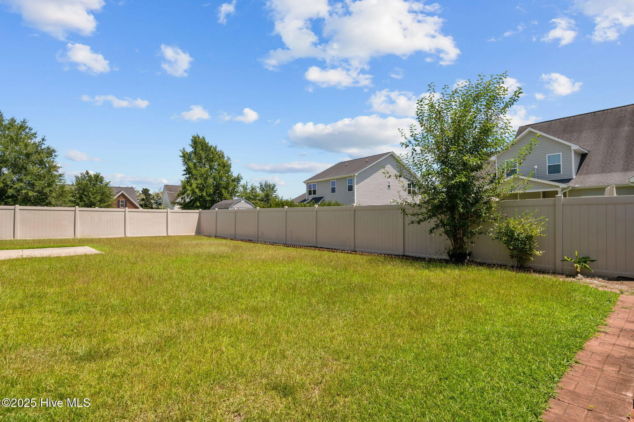 Greenville, North Carolina 27834, United States, 5 Bedrooms Bedrooms, ,5 BathroomsBathrooms,Residential,Active,178343