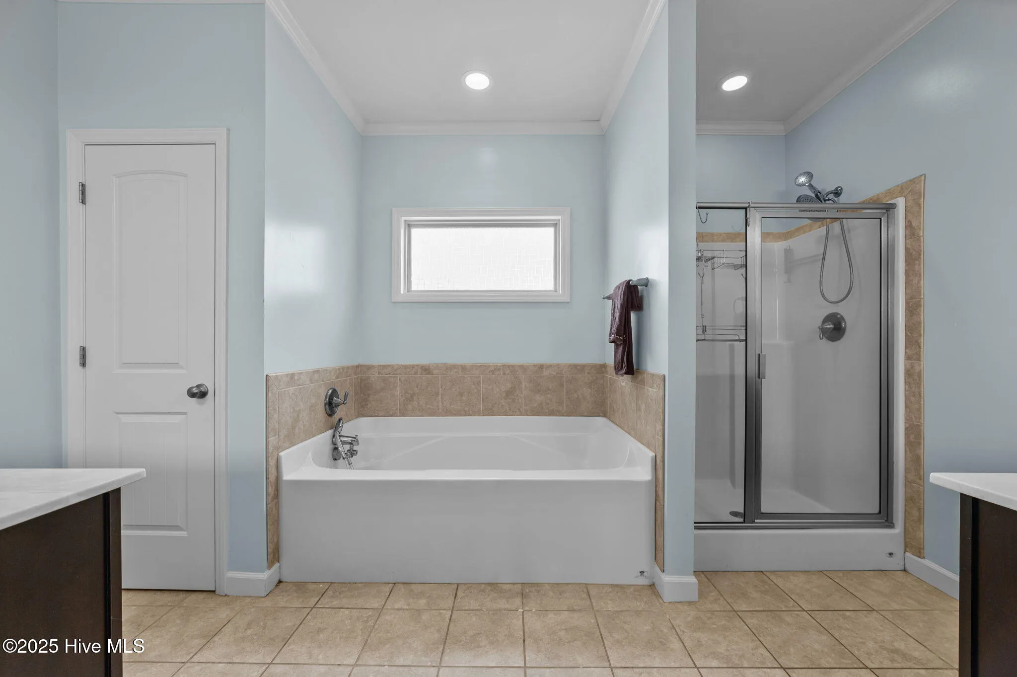 Greenville, North Carolina 27834, United States, 5 Bedrooms Bedrooms, ,5 BathroomsBathrooms,Residential,Active,178343