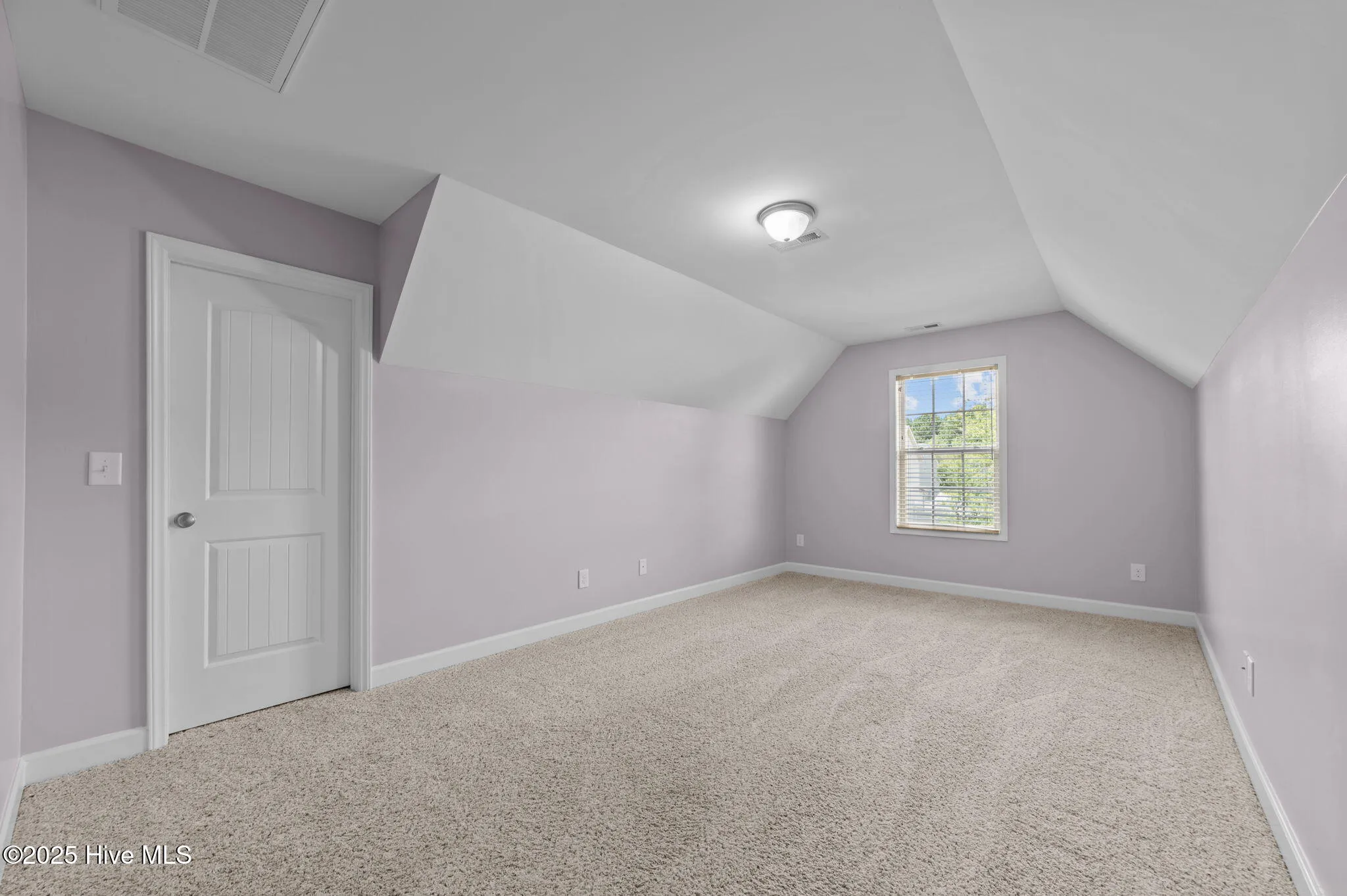 Greenville, North Carolina 27834, United States, 5 Bedrooms Bedrooms, ,5 BathroomsBathrooms,Residential,Active,178343