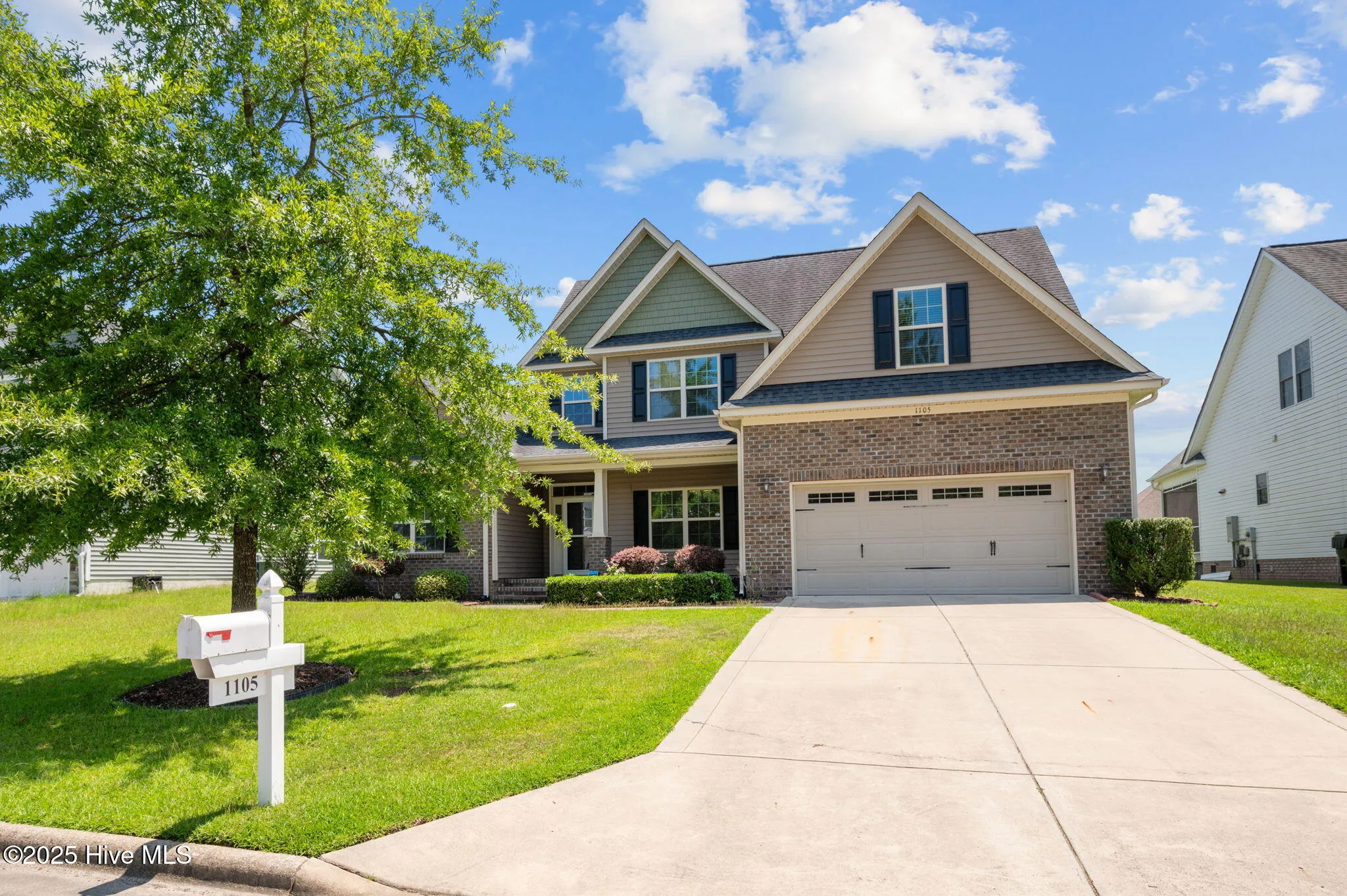 Greenville, North Carolina 27834, United States, 5 Bedrooms Bedrooms, ,5 BathroomsBathrooms,Residential,Active,178343