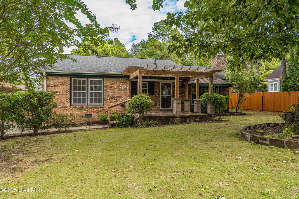 Photo of 465 Manley Avenue, Southern Pines, NC 28387 (MLS # 100537759)