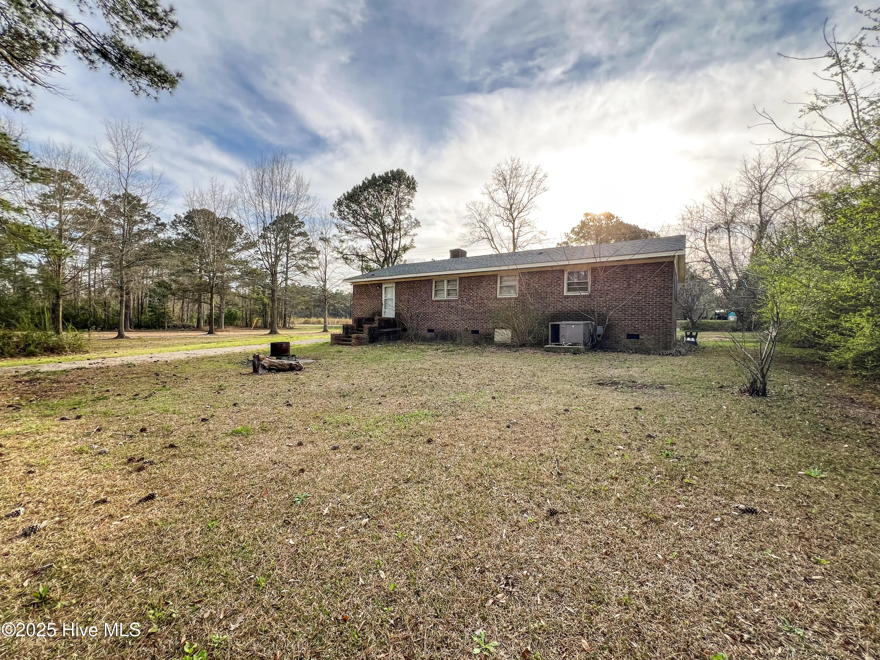 Burgaw, North Carolina 28425, United States, 2 Bedrooms Bedrooms, ,1 BathroomBathrooms,Residential,Active,93704