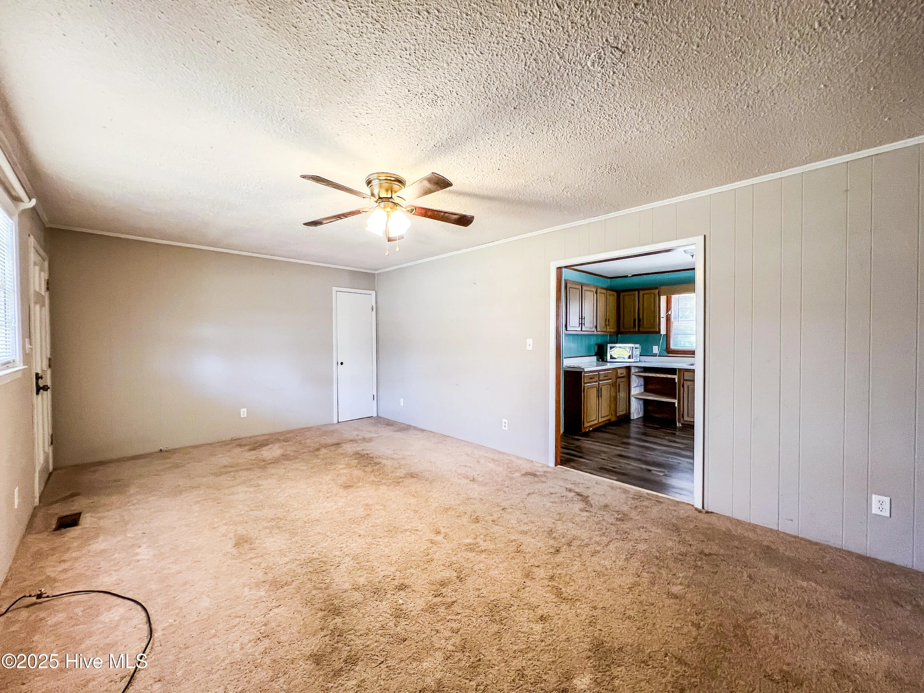 Burgaw, North Carolina 28425, United States, 2 Bedrooms Bedrooms, ,1 BathroomBathrooms,Residential,Active,93704