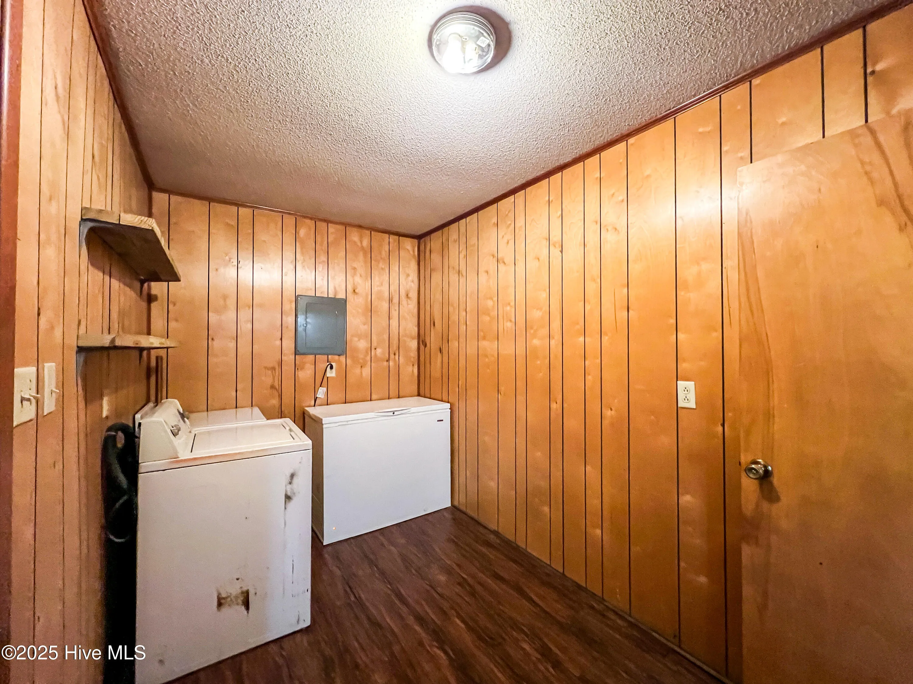 Burgaw, North Carolina 28425, United States, 2 Bedrooms Bedrooms, ,1 BathroomBathrooms,Residential,Active,93704