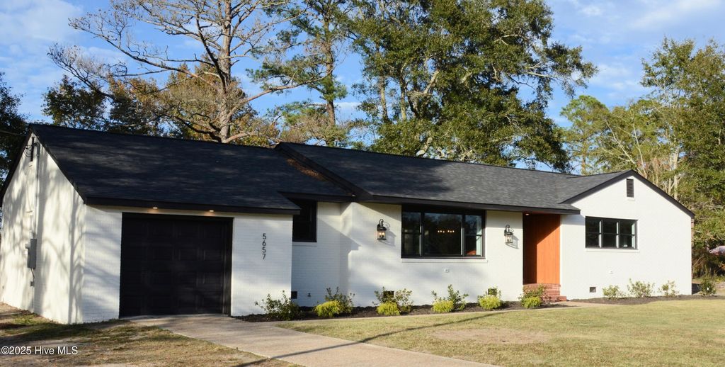 Photo of 5657 Nc 55 Highway, New Bern, NC 28560 (MLS # 100538782)