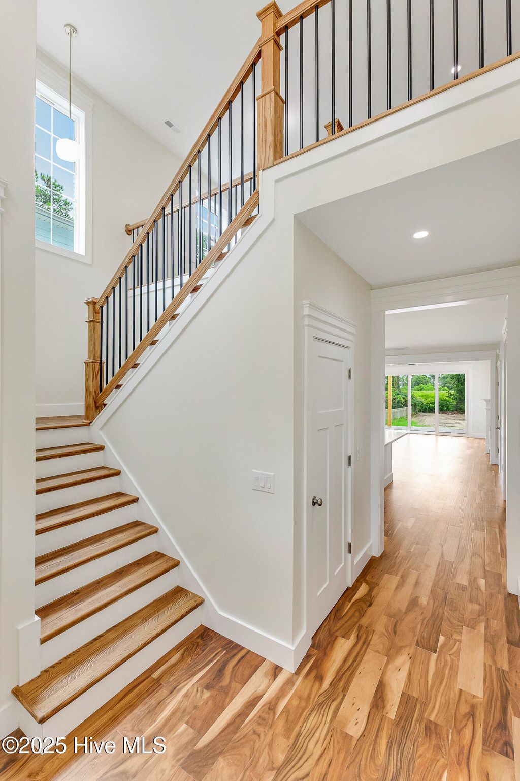 Photo of 5160 Minnesota Drive SE, Southport, NC 28461 (MLS # 100460018)