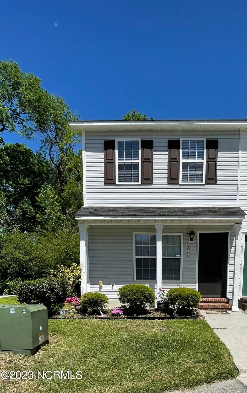 Photo of 336 Bracken Place, Jacksonville, NC 28540 (MLS # 100542326)