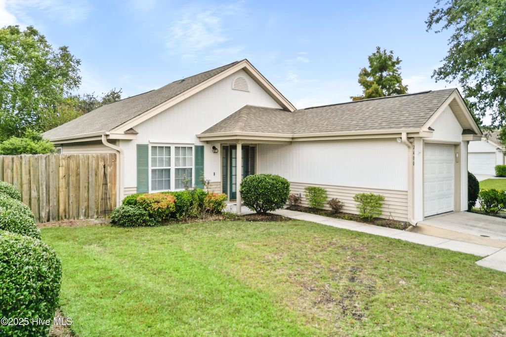 Photo of 2400 Sunburst Court, Wilmington, NC 28411 (MLS # 100536333)