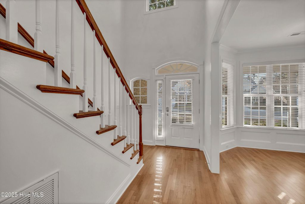 Photo of 5135 Somersett Lane, Wilmington, NC 28409 (MLS # 100543175)