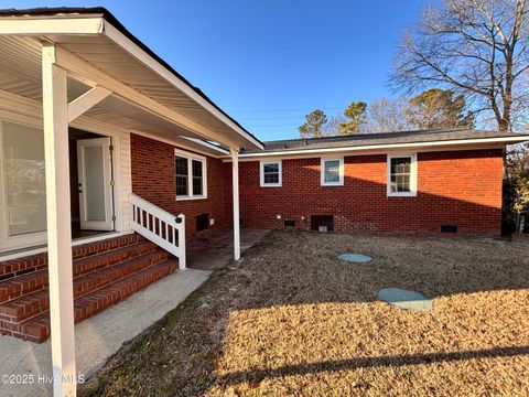 A home in Roseboro