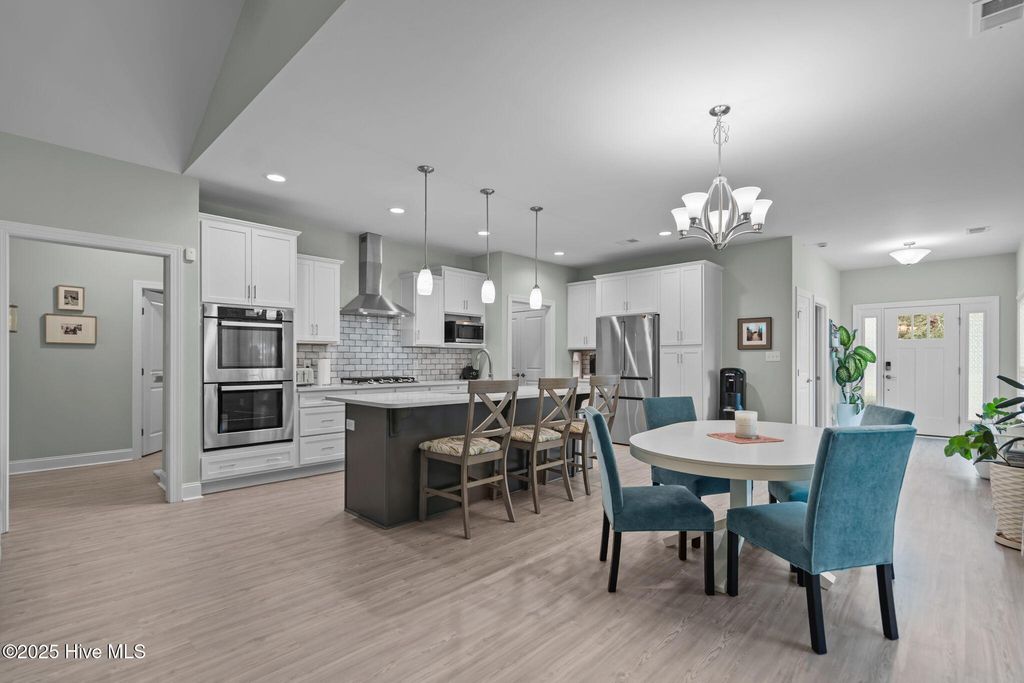 Photo of 905 Haymarket Lane, Wilmington, NC 28412 (MLS # 100528090)