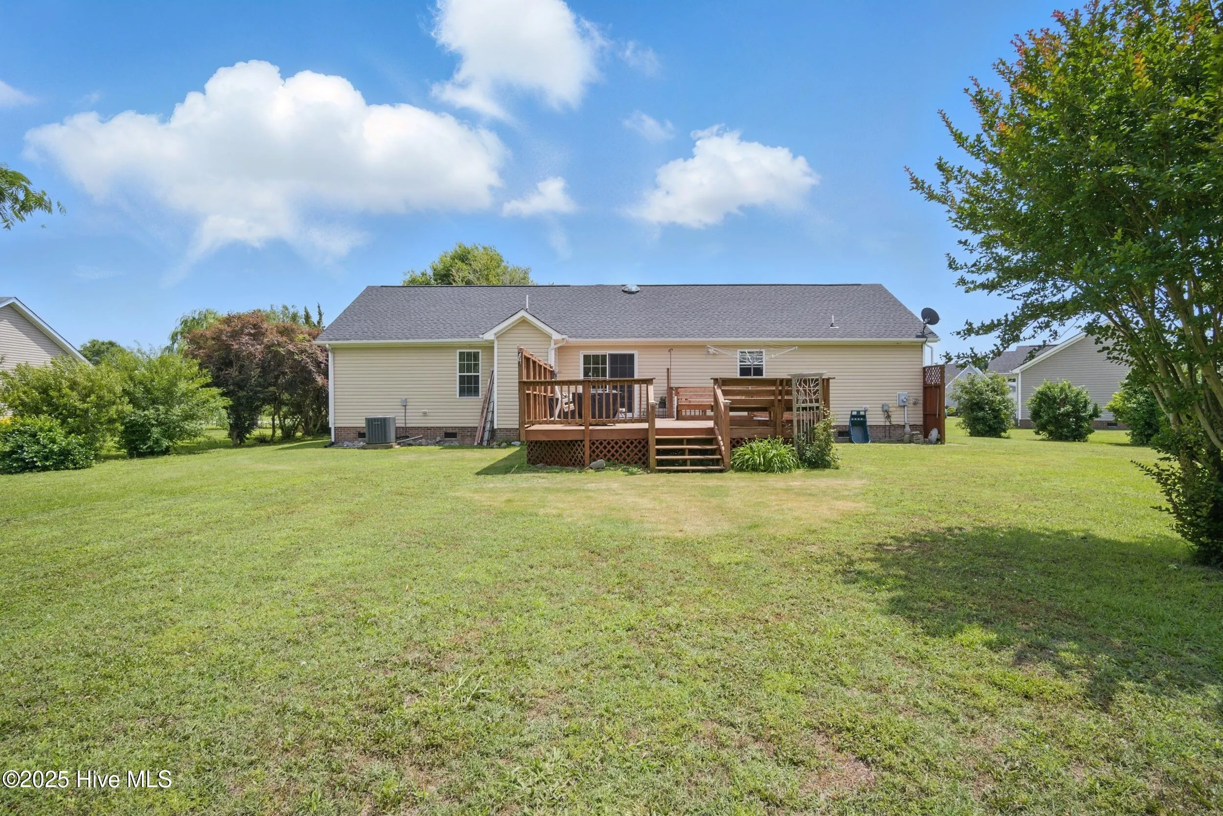 Camden, North Carolina 27921, United States, 3 Bedrooms Bedrooms, ,2 BathroomsBathrooms,Residential,Pending,143060