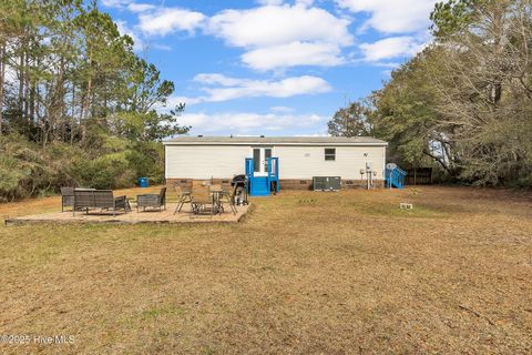 A home in Sneads Ferry