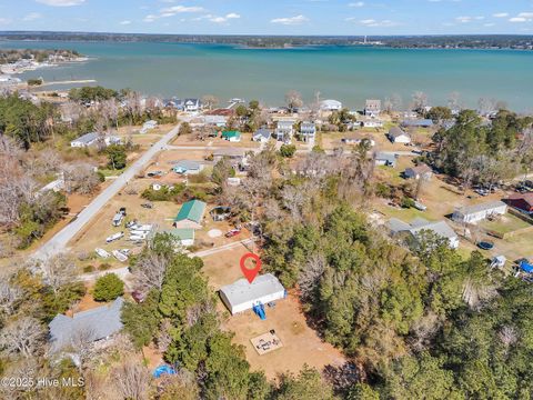A home in Sneads Ferry