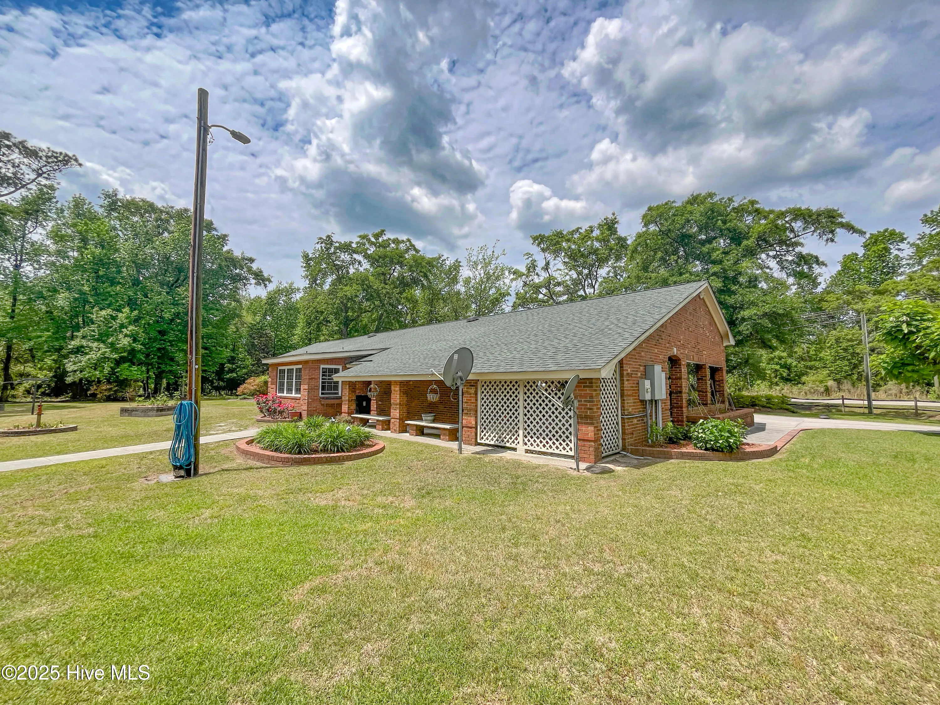 Rocky Point, North Carolina 28457, United States, 2 Bedrooms Bedrooms, ,1 BathroomBathrooms,Residential,Active,126775