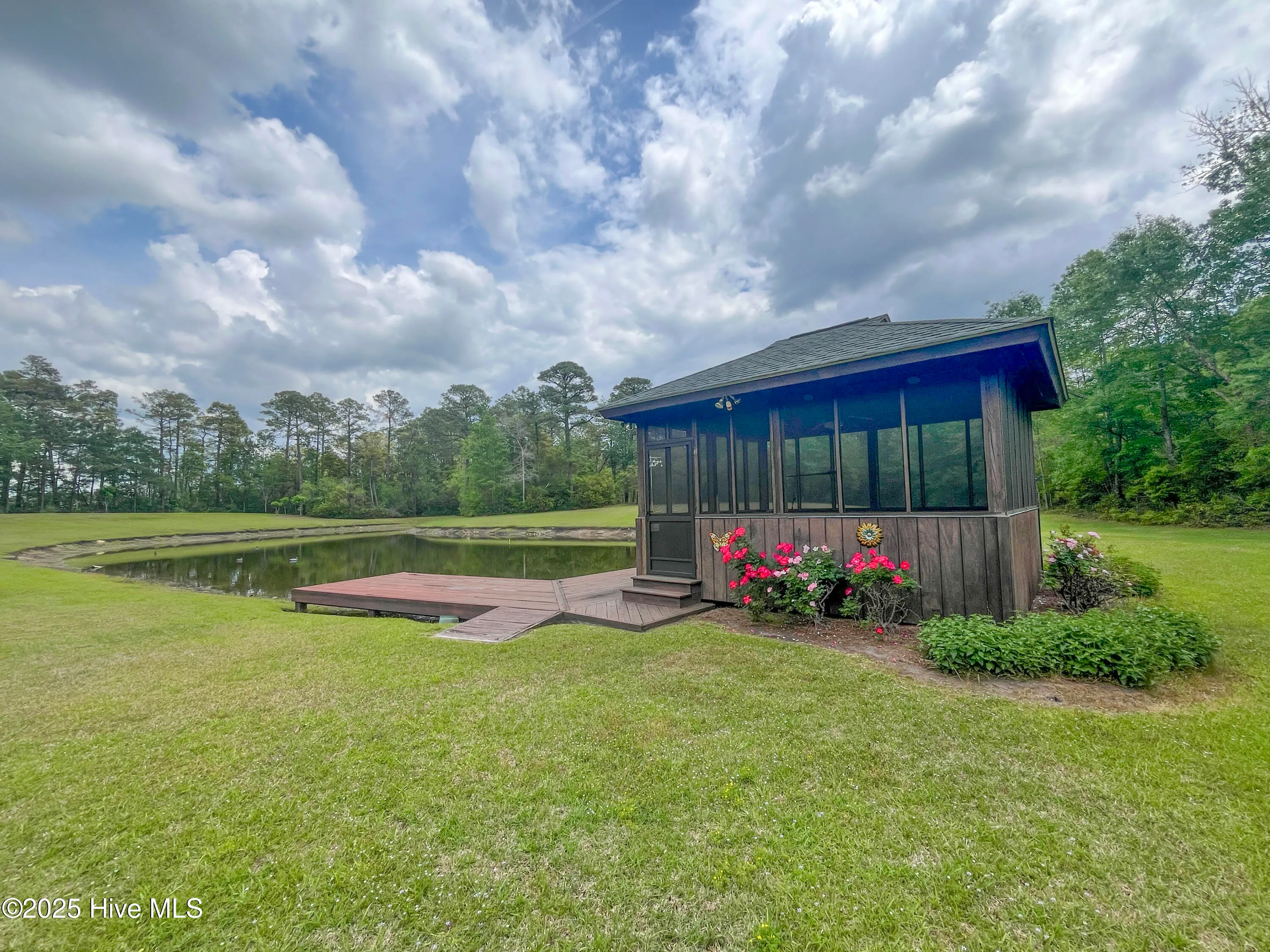 Rocky Point, North Carolina 28457, United States, 2 Bedrooms Bedrooms, ,1 BathroomBathrooms,Residential,Active,126775