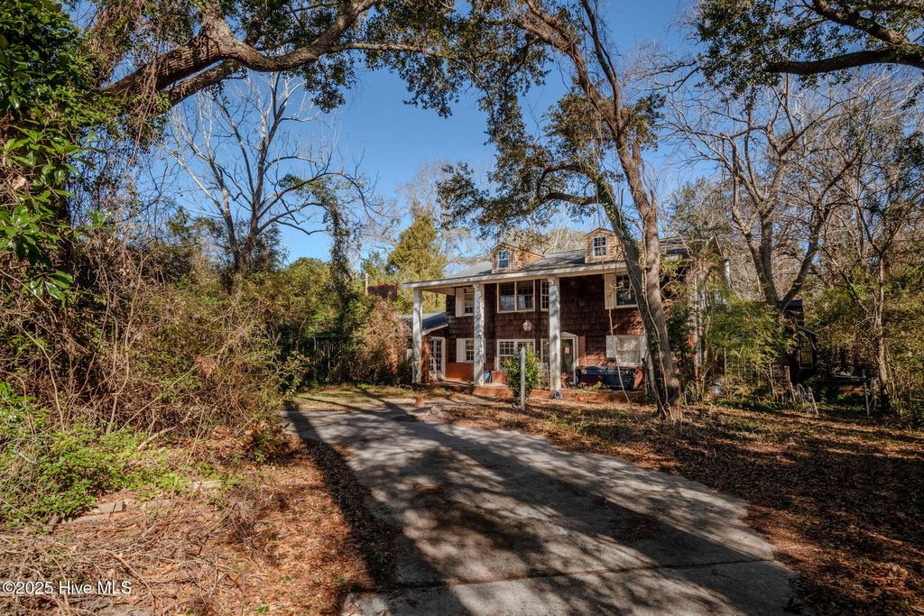 Photo of 122 Old Fayetteville Road, Leland, NC 28451 (MLS # 100531142)