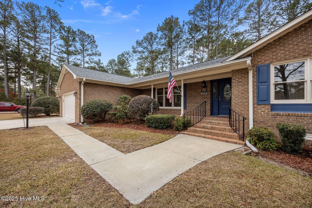 Photo of 6108 Ibis Lane, New Bern, NC 28560 (MLS # 100544264)