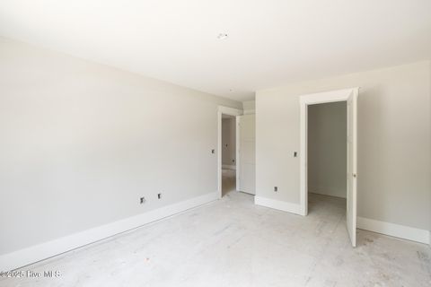 Tiny photo for 105 N Lloyd Street Street, Burgaw, NC 28425 (MLS # 100511694)