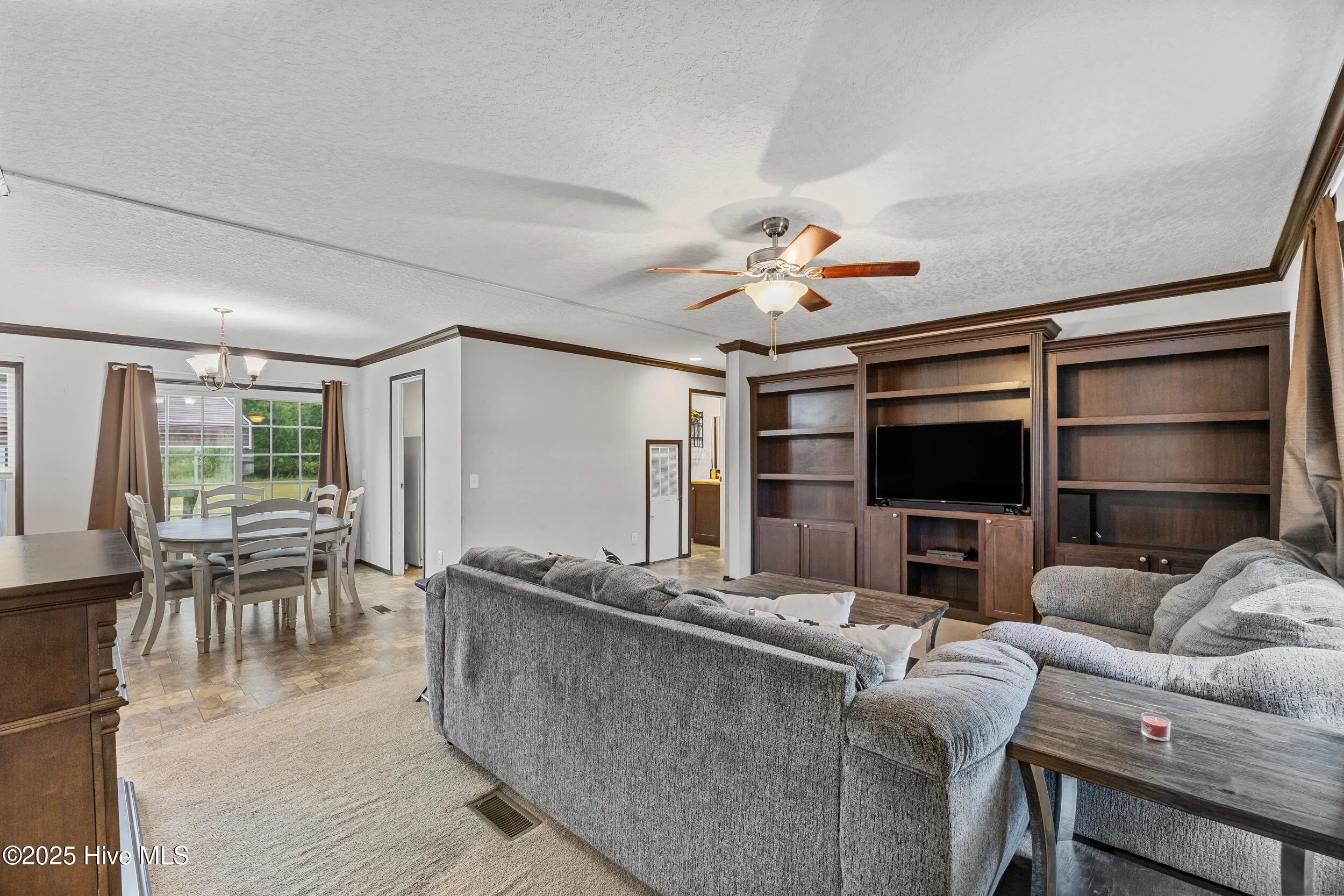 Elizabethtown, North Carolina 28337, United States, 3 Bedrooms Bedrooms, ,2 BathroomsBathrooms,Residential,Active,208040