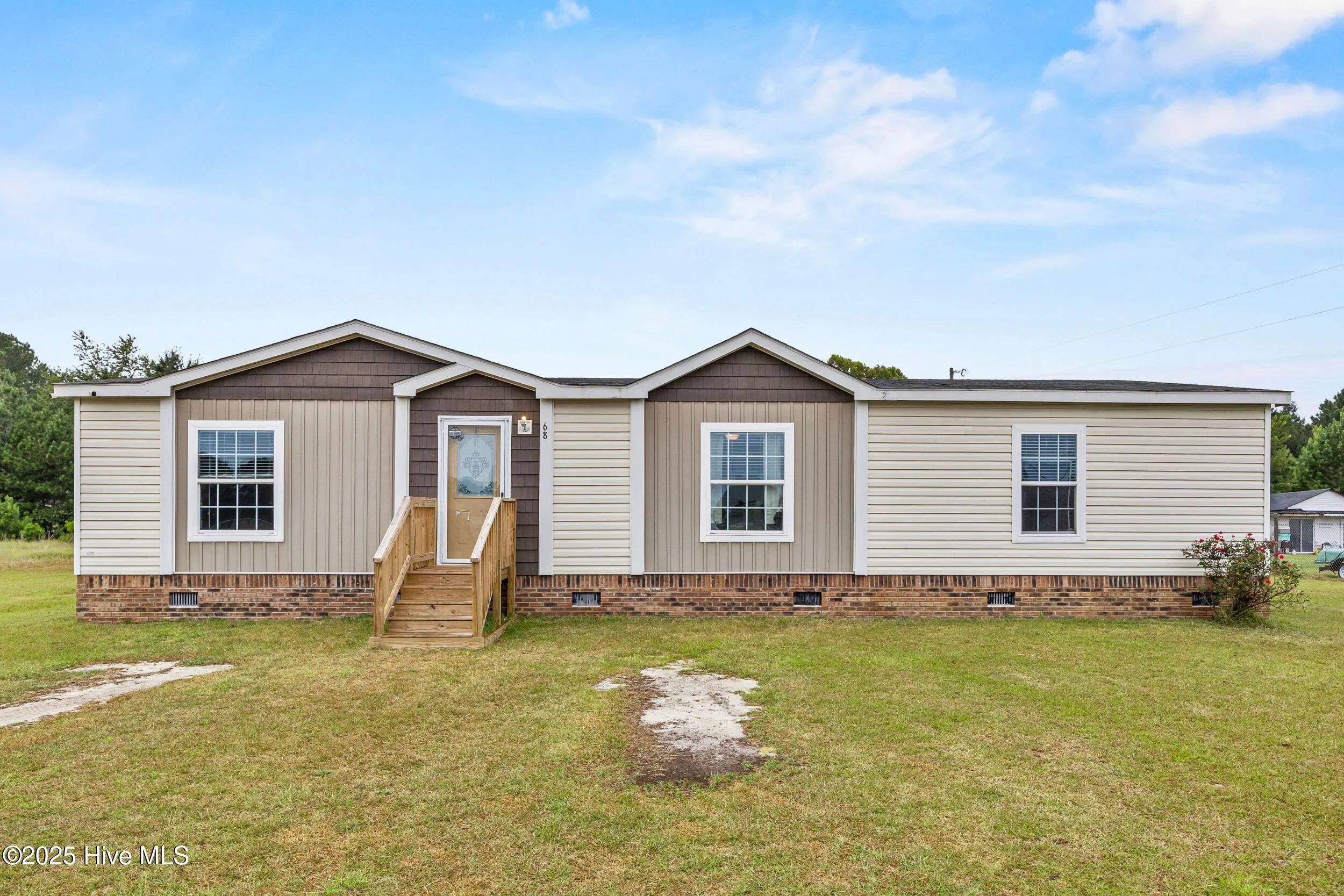 Elizabethtown, North Carolina 28337, United States, 3 Bedrooms Bedrooms, ,2 BathroomsBathrooms,Residential,Active,208040