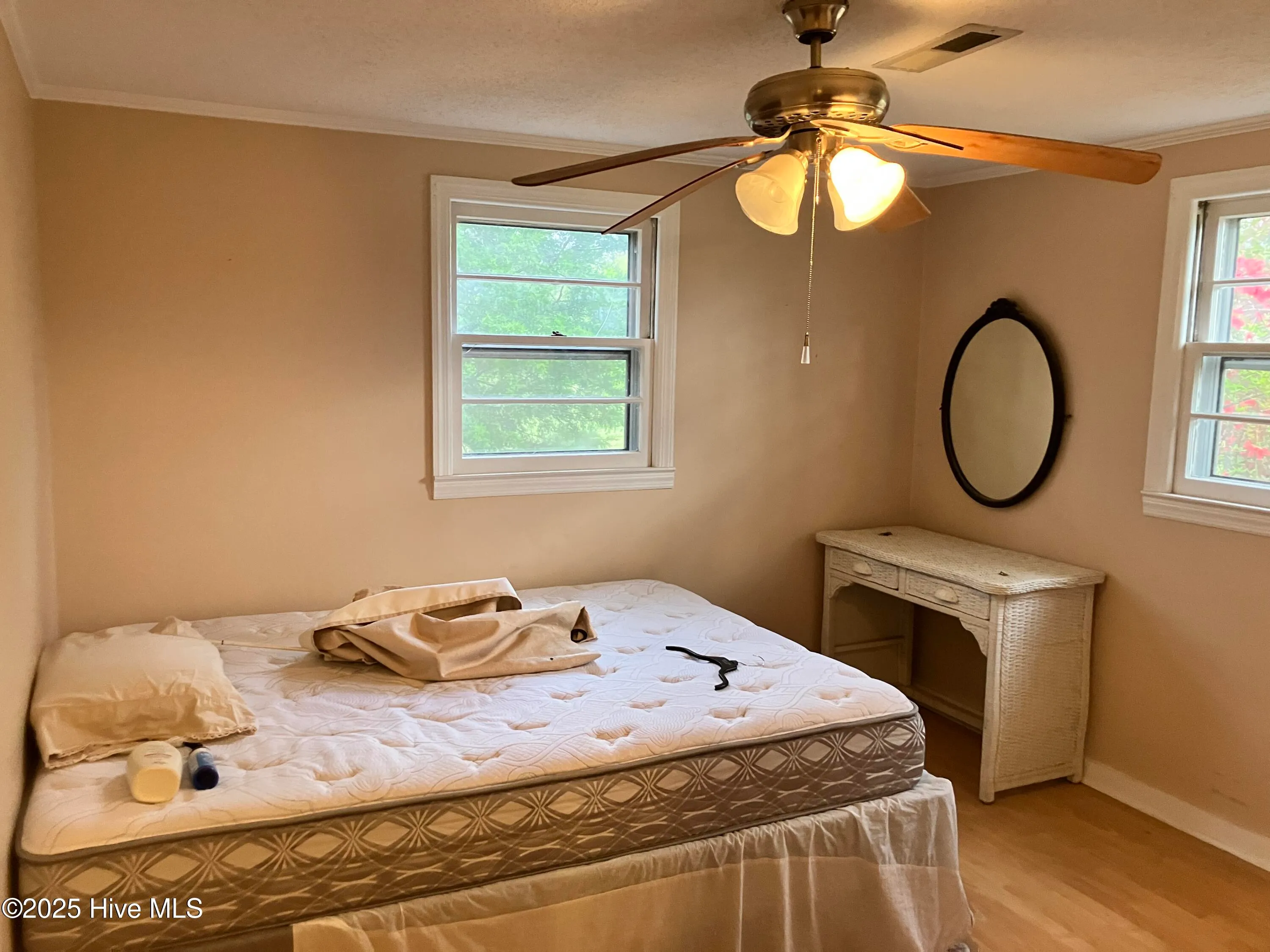 Leland, North Carolina 28451, United States, 3 Bedrooms Bedrooms, ,1 BathroomBathrooms,Residential,Pending,129129