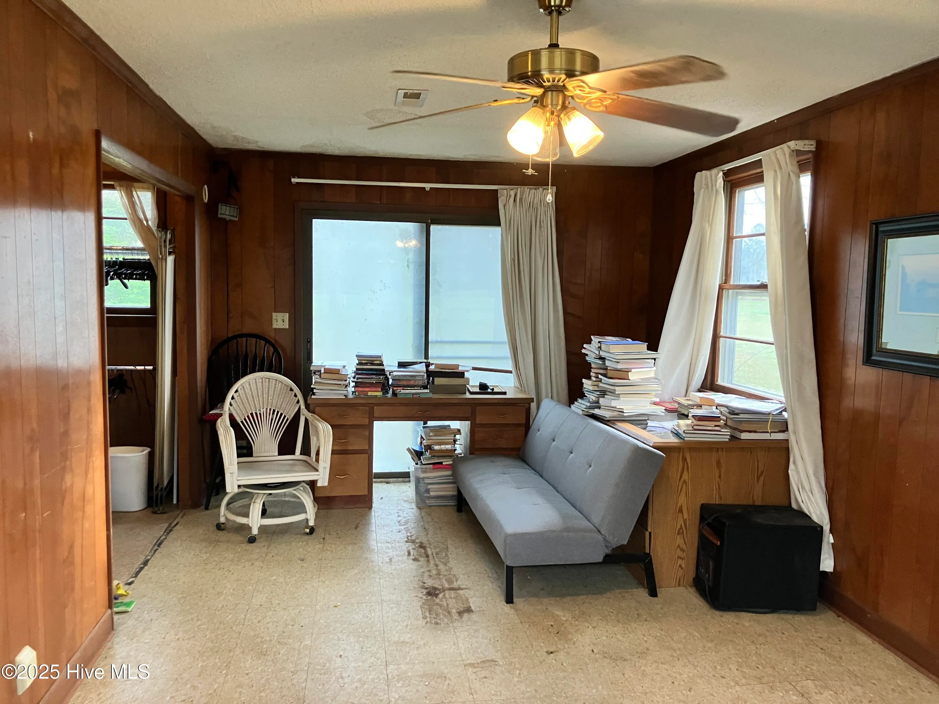 Leland, North Carolina 28451, United States, 3 Bedrooms Bedrooms, ,1 BathroomBathrooms,Residential,Pending,129129