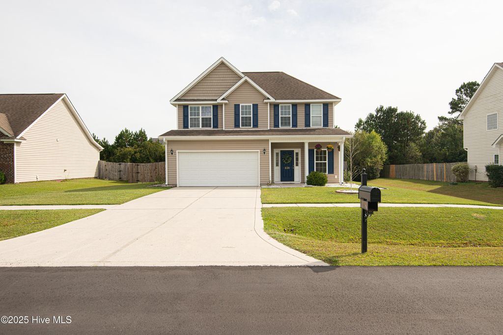 Photo of 226 Silver Hills Drive, Jacksonville, NC 28546 (MLS # 100536424)