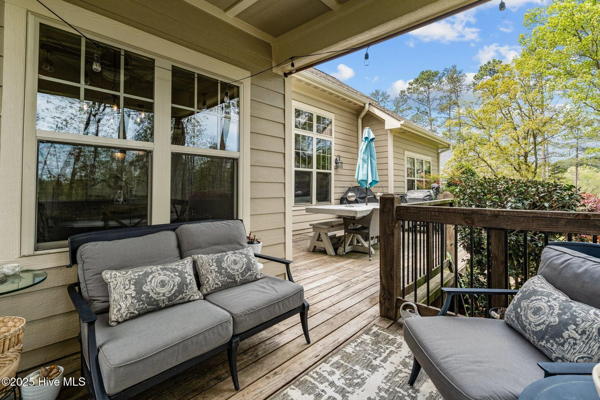 Whispering Pines, North Carolina 28327, United States, 4 Bedrooms Bedrooms, ,4 BathroomsBathrooms,Residential,Pending,107435