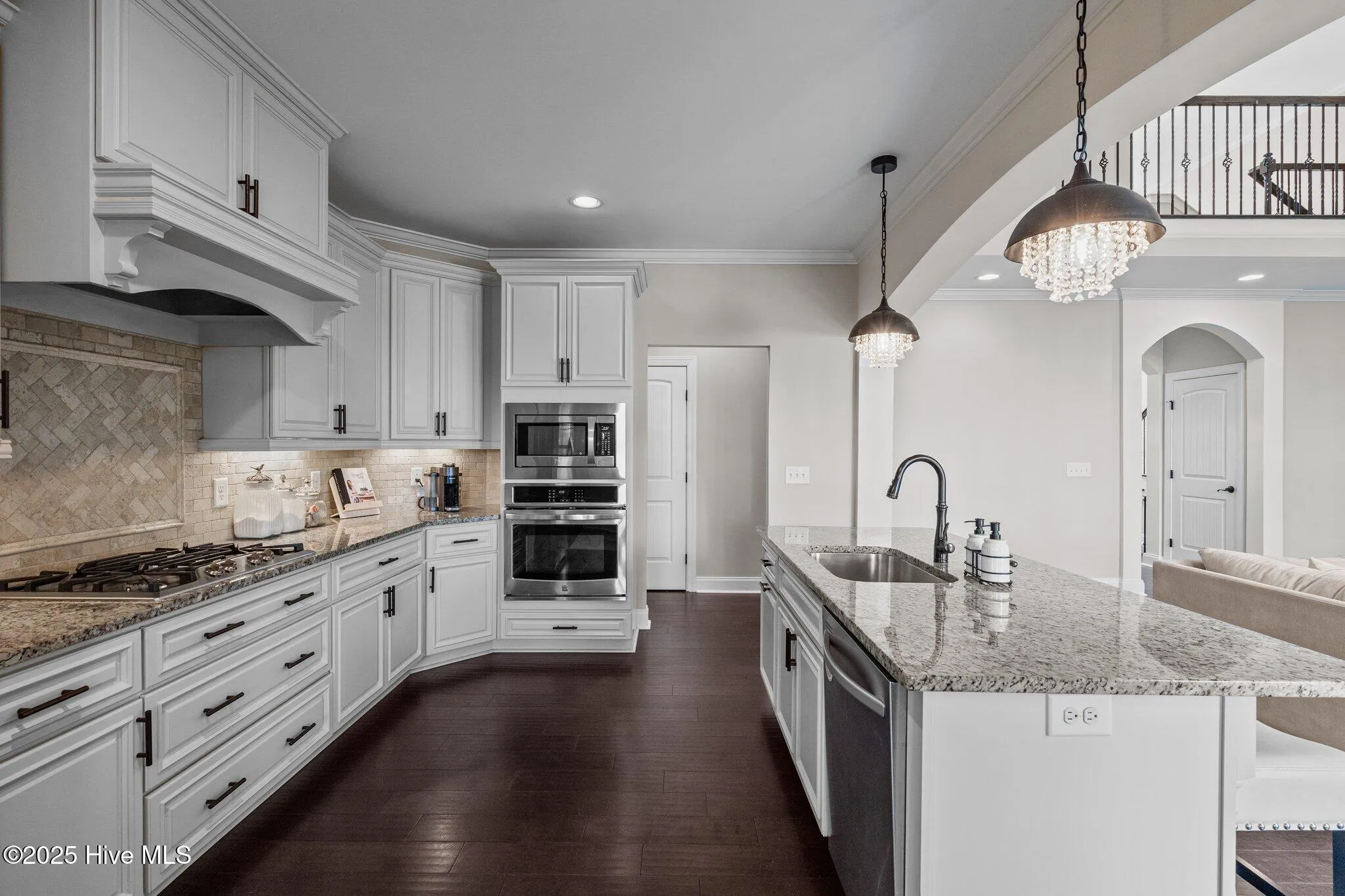 Whispering Pines, North Carolina 28327, United States, 4 Bedrooms Bedrooms, ,4 BathroomsBathrooms,Residential,Pending,107435