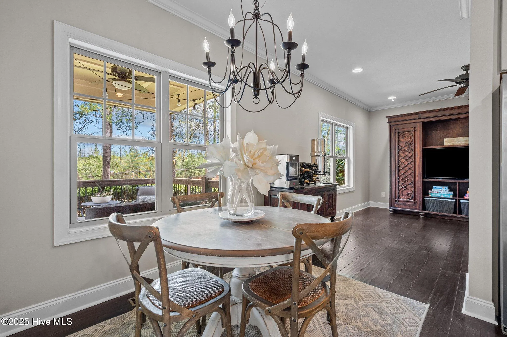 Whispering Pines, North Carolina 28327, United States, 4 Bedrooms Bedrooms, ,4 BathroomsBathrooms,Residential,Pending,107435