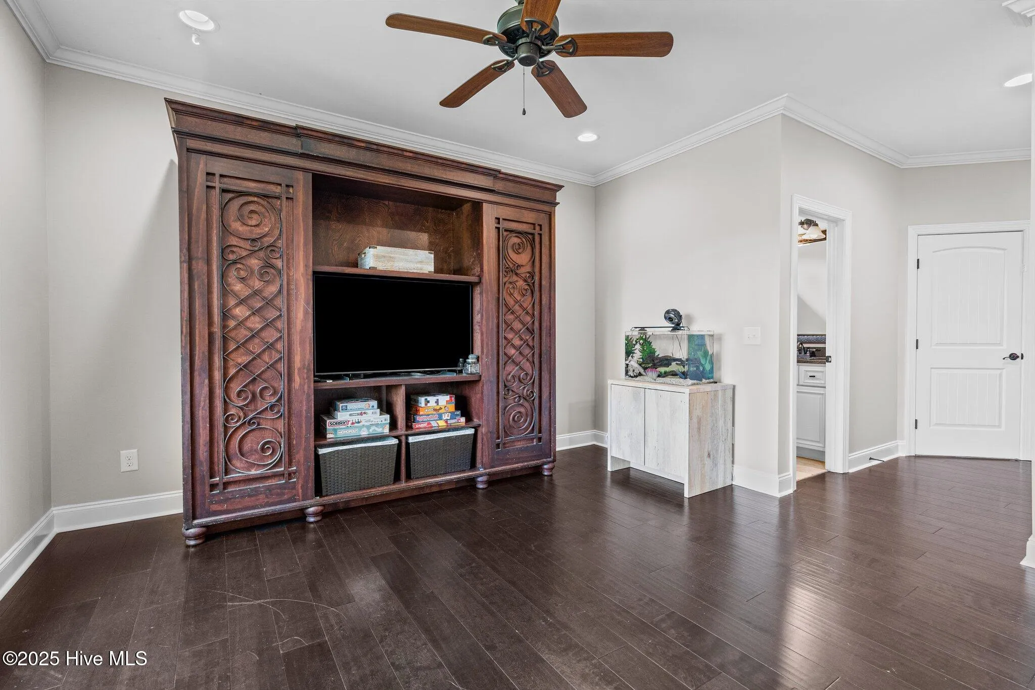 Whispering Pines, North Carolina 28327, United States, 4 Bedrooms Bedrooms, ,4 BathroomsBathrooms,Residential,Pending,107435