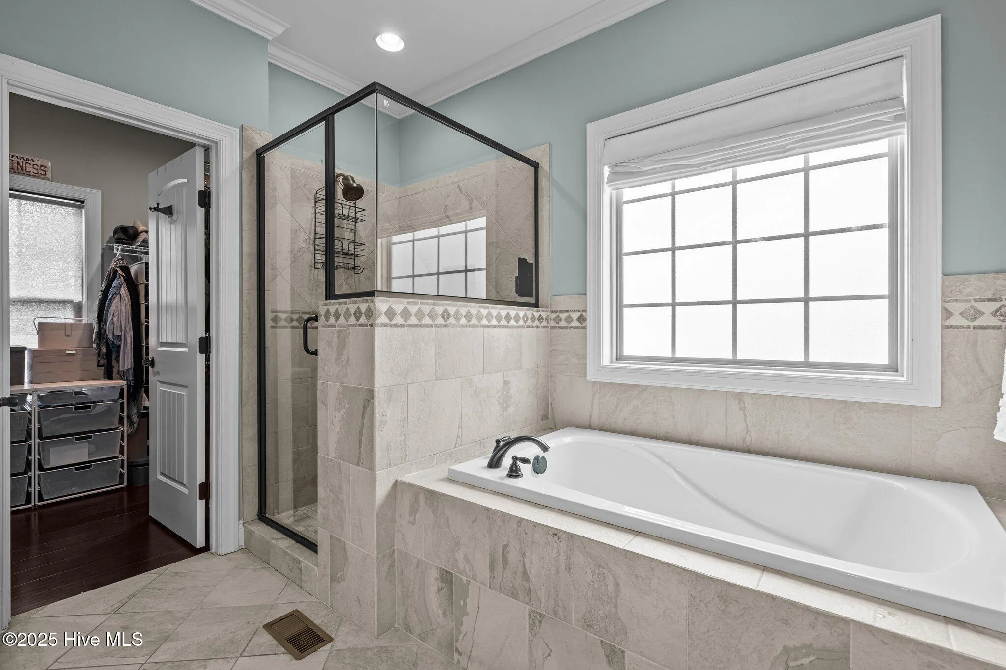 Whispering Pines, North Carolina 28327, United States, 4 Bedrooms Bedrooms, ,4 BathroomsBathrooms,Residential,Pending,107435