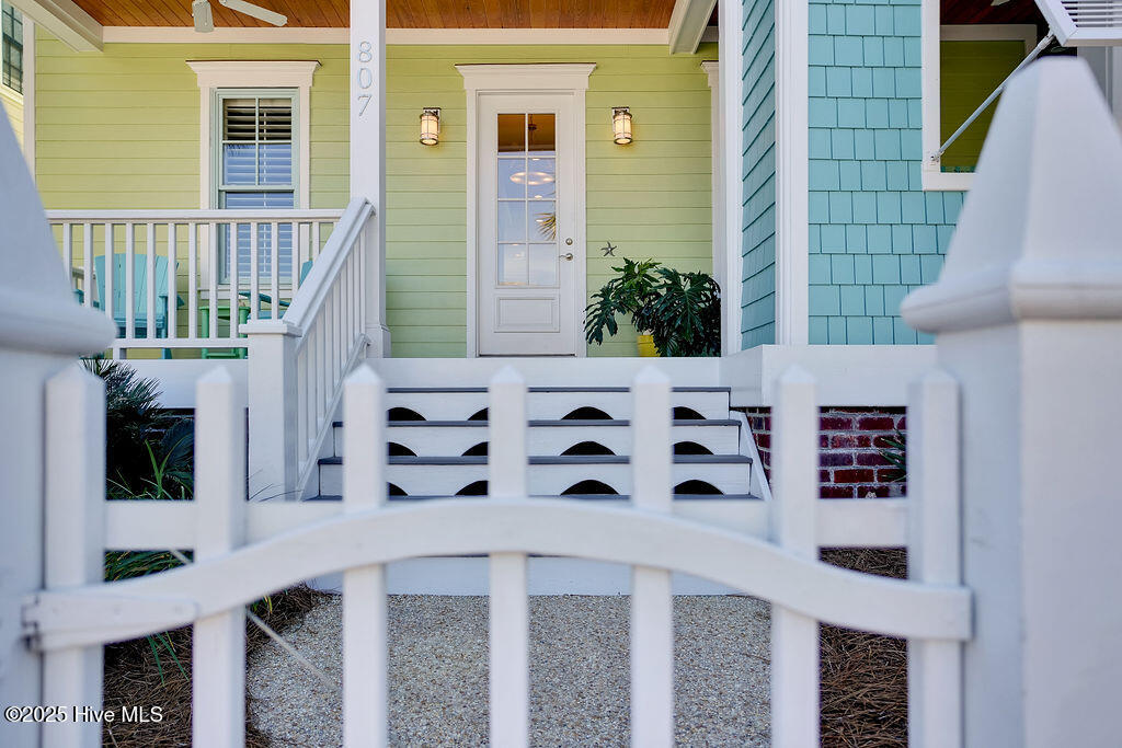 807 North Carolina Avenue