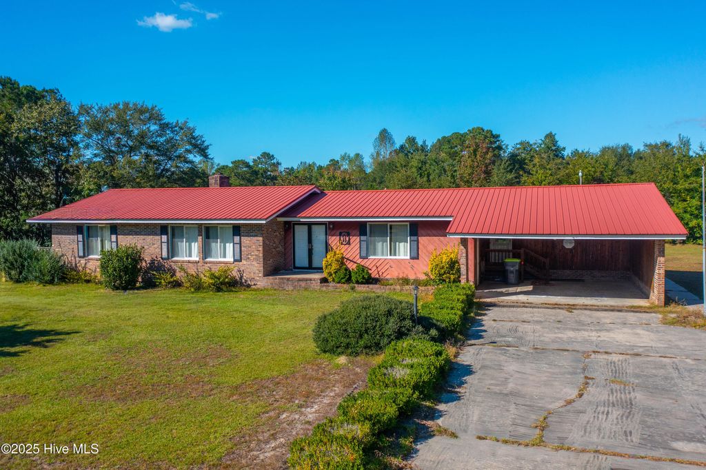 Photo of 62 Pine Top Lane, Whiteville, NC 28472 (MLS # 100536472)