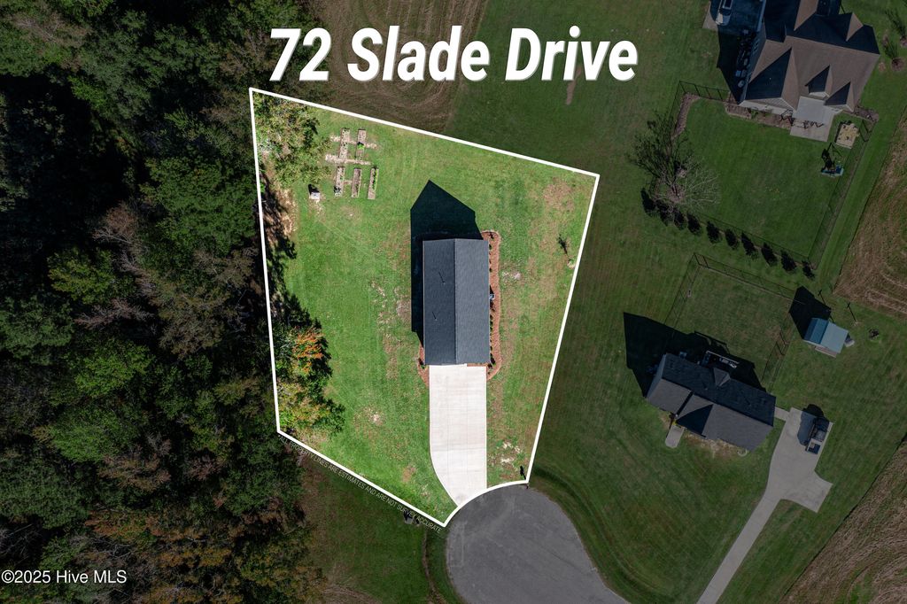 Photo of 72 Slade Drive, Whiteville, NC 28472 (MLS # 100538251)