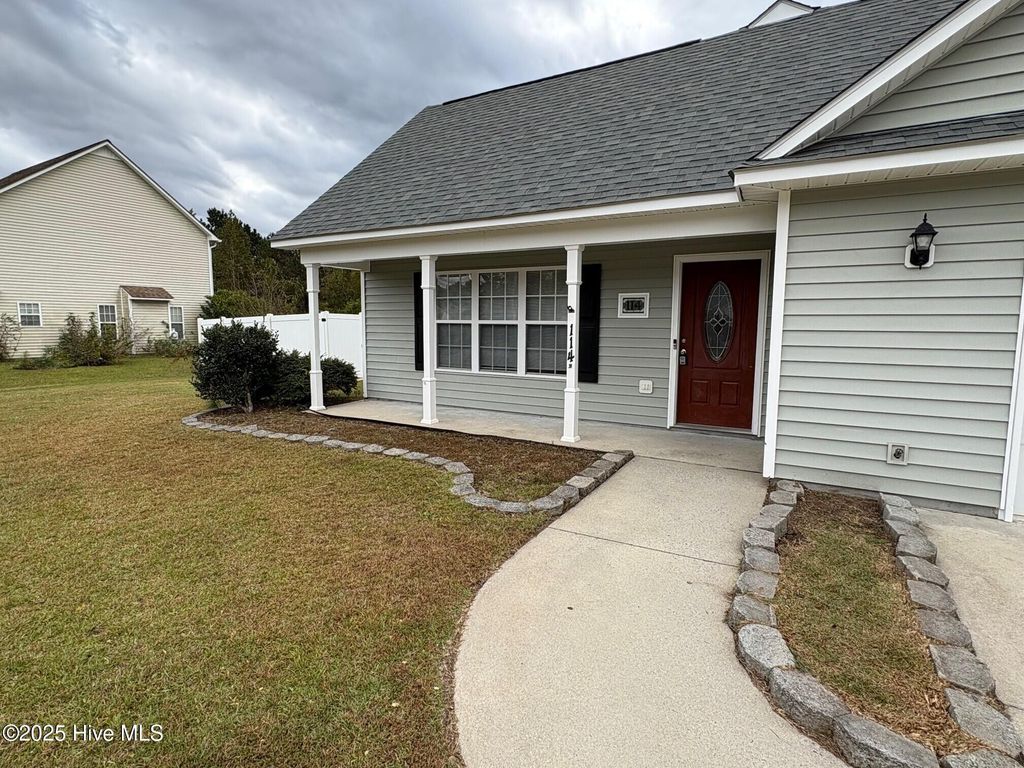 Photo of 114 Secretariat Drive, Havelock, NC 28532 (MLS # 100533173)