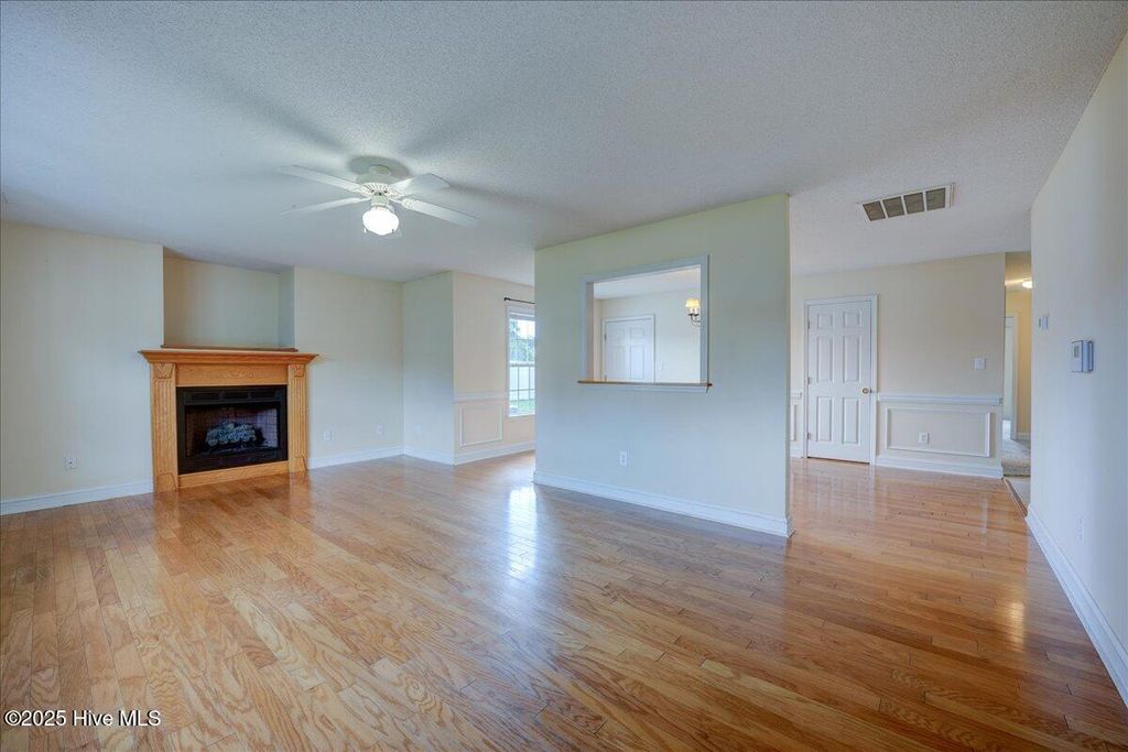 Photo of 114 Secretariat Drive, Havelock, NC 28532 (MLS # 100533173)